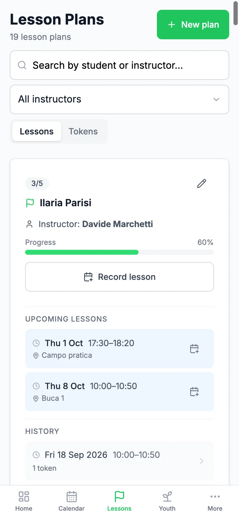 Coach lesson plans on a phone: progress, upcoming lessons and «Record lesson»